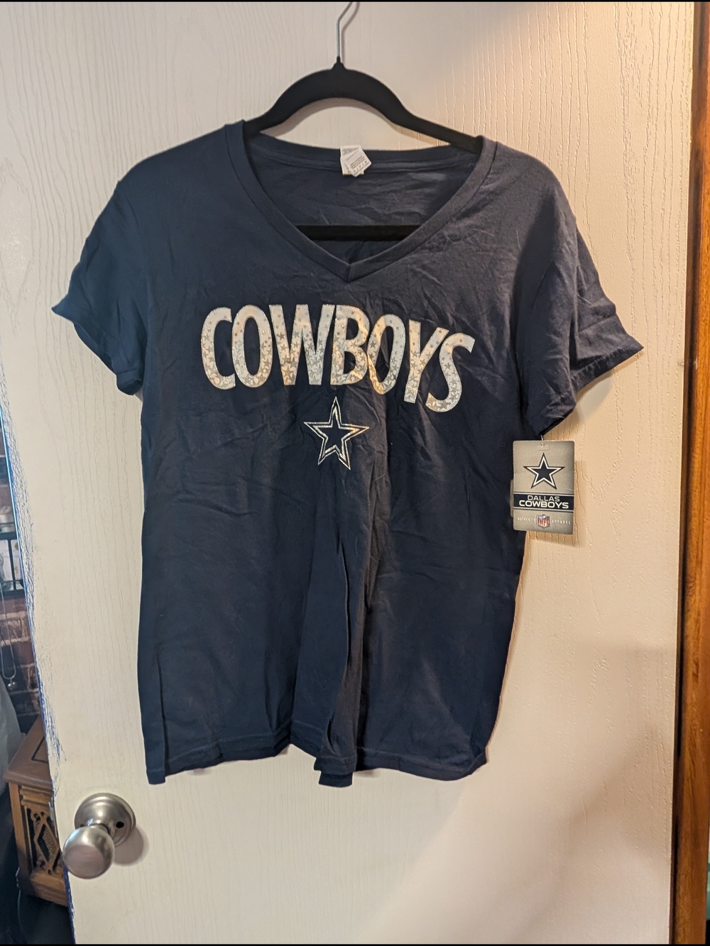 NFL Navy Cowboys V-Neck Tee (C109)